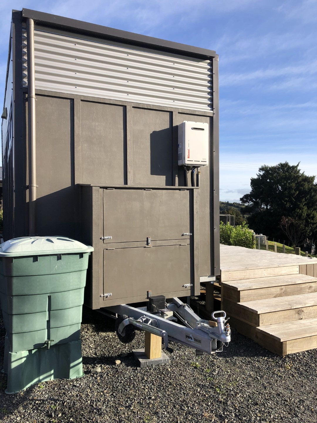 Power, Gas and Broadband in New Zealand: Choosing and Switching