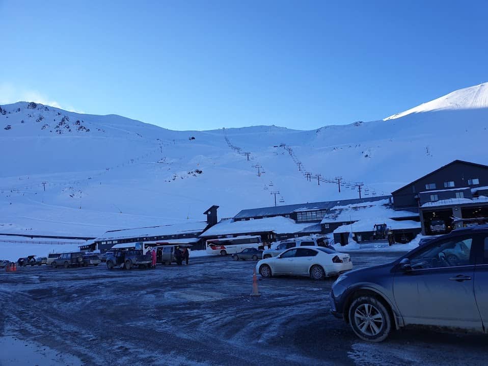 The car park at Mt Hutt